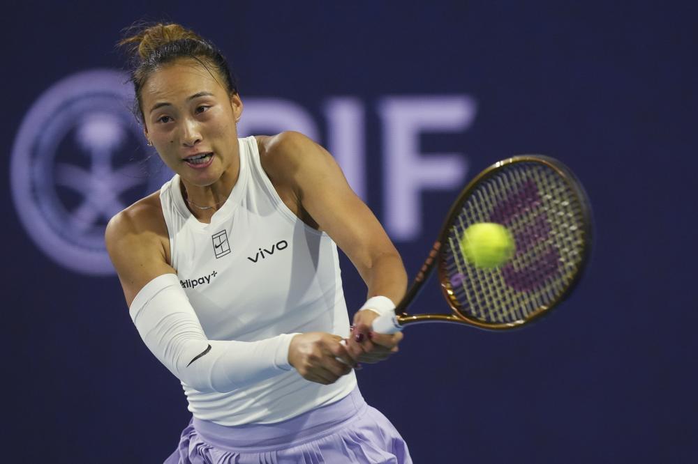 阿根廷与安哥拉的友谊赛，梅西和劳塔罗账户助攻破门